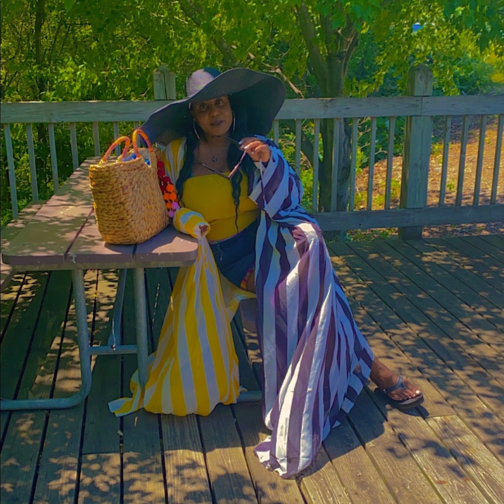 Beautiful yellow and black maxi dress/coverup